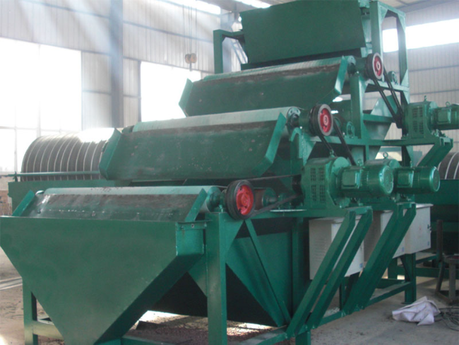 赤褐铁矿多辊磁选机
